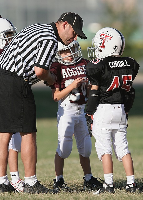 篮球勇士球员训练营表现亮眼